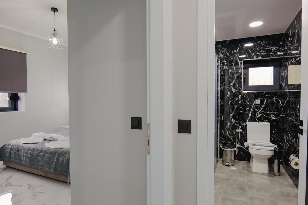 Iphigenia Luxury Flat Apartment Sarande Exterior photo